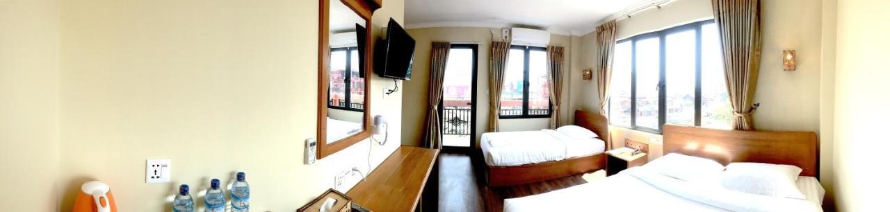 Inle Strand Hotel Ньоншуэ Экстерьер фото